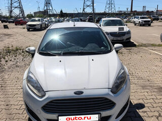 2016 Ford Fiesta Mk6 Рестайлинг, белый, 610000 рублей, вид 4