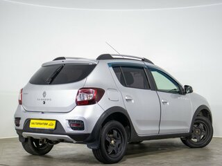 2016 Renault Sandero II, серый, 949000 рублей, вид 4