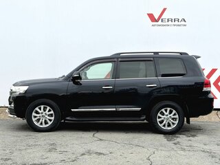 2016 Toyota Land Cruiser 200 Series Рестайлинг 2, чёрный, 4000000 рублей, вид 2