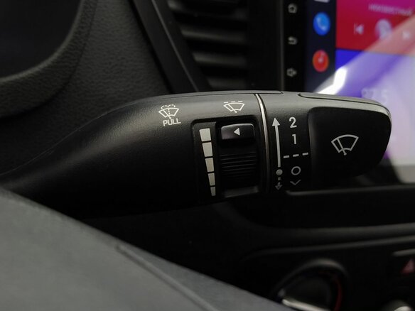 2018 Hyundai Solaris II, чёрный, 1149000 рублей - вид 10