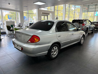 2006 Kia Spectra I Рестайлинг 2, серебристый, 254000 рублей, вид 4