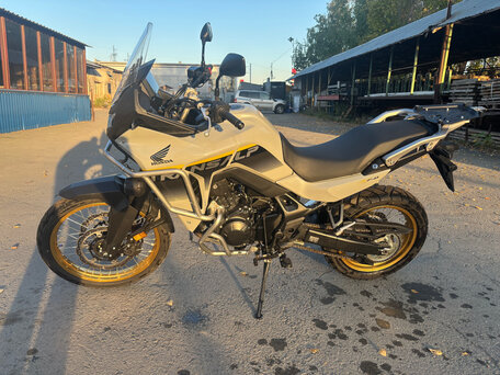 2025 Honda XL750 Transalp, серый, 1200000 рублей, вид 2