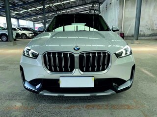2023 BMW X1 Long 20Li sDrive III (U11/U12), белый, 3680000 рублей, вид 2