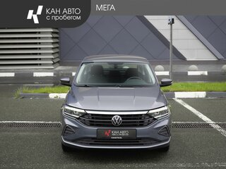 2021 Volkswagen Polo VI, серый, 1689000 рублей, вид 3