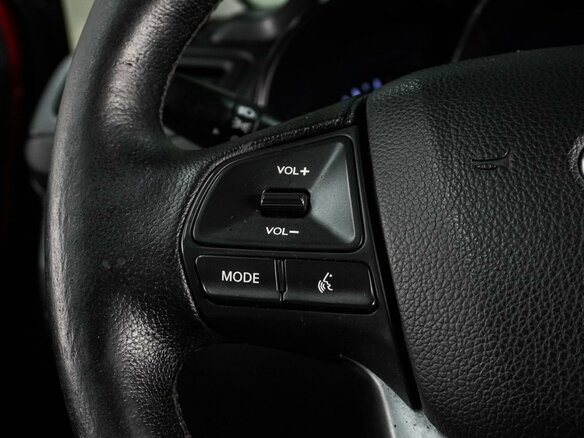 2013 Kia Rio 4-speed III, красный - вид 13