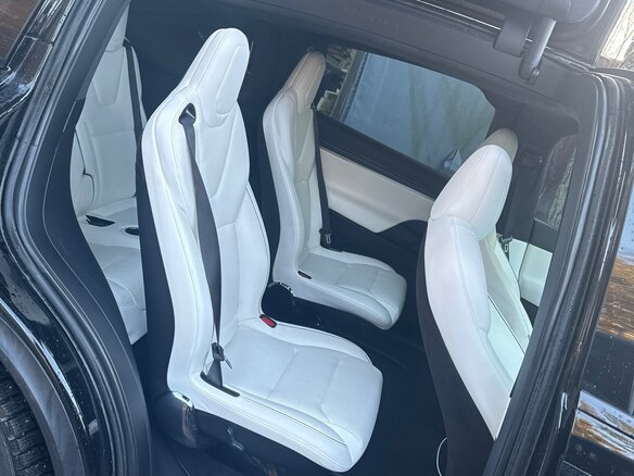 2022 Tesla Model X Plaid I Рестайлинг, чёрный, 6900000 рублей - вид 10