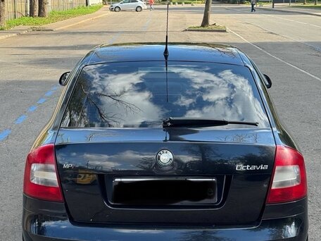 2008 Skoda Octavia II (A5) Рестайлинг, чёрный, 360000 рублей, вид 4