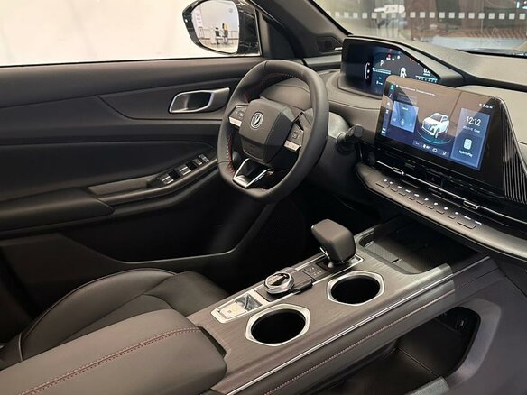 2026 Changan UNI-S I, чёрный, 3229900 рублей - вид 10