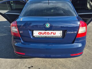 2011 Skoda Octavia II (A5) Рестайлинг, синий, 730000 рублей, вид 3