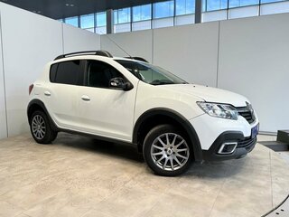 2018 Renault Sandero Stepway II Рестайлинг, белый, 1090000 рублей, вид 4