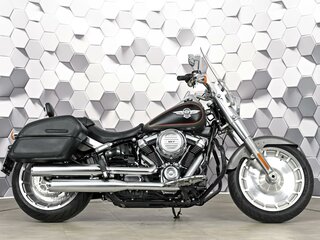 2019 Harley-Davidson Fat Boy, серый, 1977000 рублей, вид 3