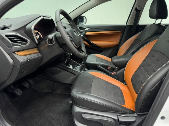 2026 Lada (ВАЗ) Vesta SW Cross I Рестайлинг (NG), белый - вид 10