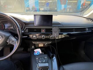 2017 Audi A4 V (B9), белый, 1999900 рублей, вид 5