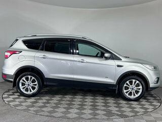 2017 Ford Kuga II Рестайлинг, серебристый, 1330000 рублей, вид 4