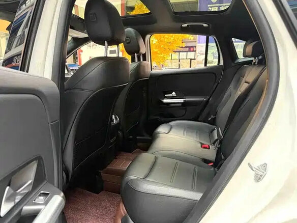 2022 Mercedes-Benz GLA 180 II (H247), белый, 2300206 рублей - вид 10