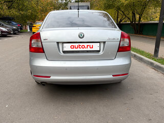 2011 Skoda Octavia II (A5) Рестайлинг, серый, 715000 рублей, вид 5