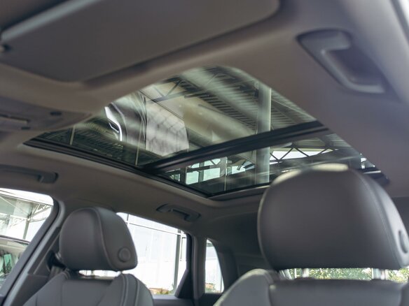 2025 Audi Q3 45 TFSI II (F3), серый, 4095000 рублей - вид 35