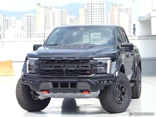 2026 Ford F-150 Raptor SuperCrew Raptor XIV Рестайлинг, чёрный, 24300000 рублей, вид 1