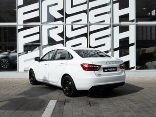 2018 Lada (ВАЗ) Vesta I, белый, 900000 рублей, вид 2