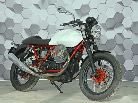 2011 Moto Guzzi V 7, серый, 437000 рублей, вид 1