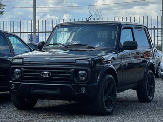 2020 Lada (ВАЗ) 2121 (4x4) Urban I Рестайлинг (2020), чёрный, 750000 рублей, вид 1