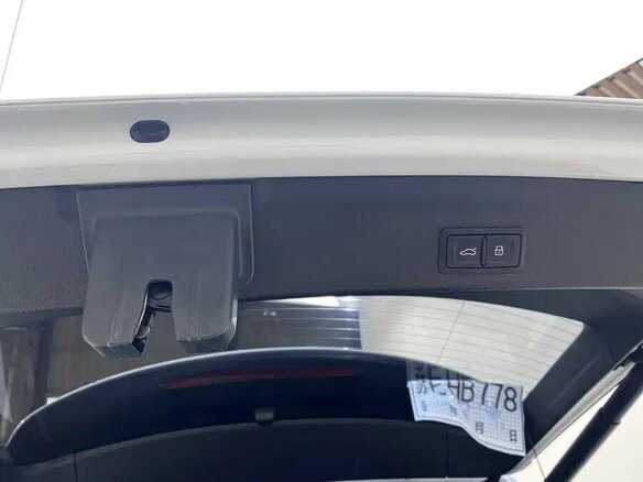 2022 Audi Q3 35 TFSI II (F3), белый, 2175333 рублей - вид 11