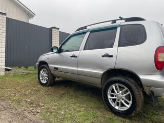 2006 Chevrolet Niva I, серебристый, 300000 рублей, вид 4