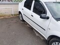 2010 Renault Logan I Рестайлинг, белый - вид 3