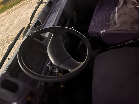 2008 Yuejin 1042, белый, 650000 рублей - вид 5