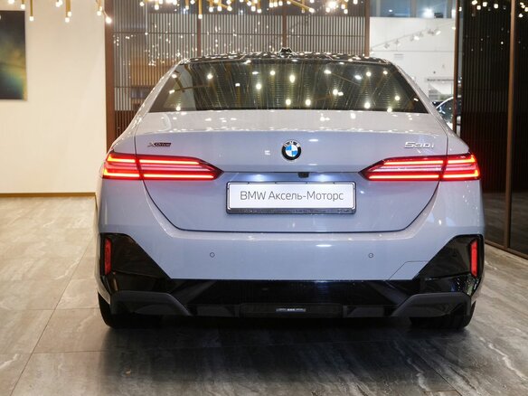 2024 BMW 5 серии 530i xDrive VIII (G60/G61/G68), серый - вид 9
