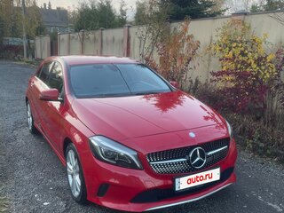 2017 Mercedes-Benz A-Класс 180 III (W176) Рестайлинг, красный, 1390000 рублей, вид 2