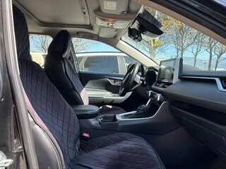 2020 Toyota RAV4 V (XA50), чёрный, 2750000 рублей, вид 5