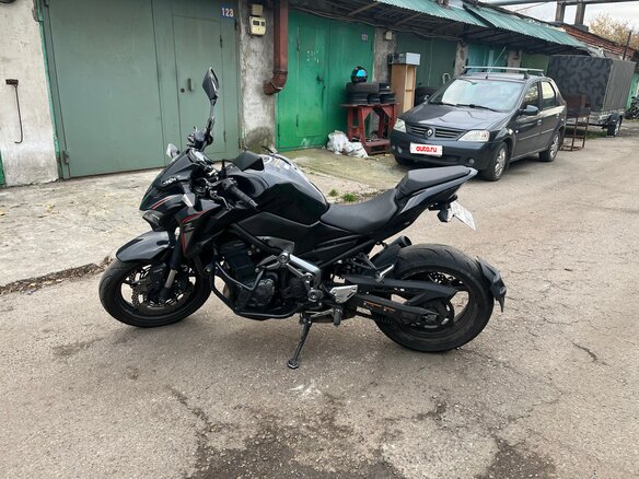 2018 Kawasaki Z 900, чёрный, 830000 рублей - вид 7
