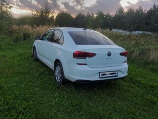2021 Volkswagen Polo VI, белый, 2200000 рублей, вид 4