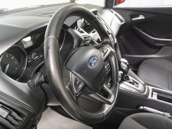 2018 Ford Focus III Рестайлинг, белый, 1029000 рублей - вид 11