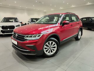 2021 Volkswagen Tiguan II Рестайлинг, красный, 2589000 рублей, вид 1
