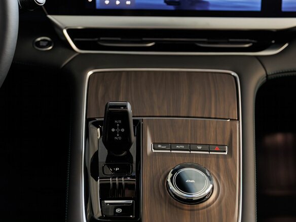 2026 Geely Monjaro I Рестайлинг, чёрный, 4954990 рублей - вид 18