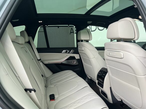 2026 BMW X5 40d IV (G05/G18) Рестайлинг, серый, 17850000 рублей - вид 11