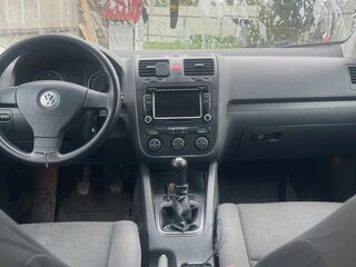 2008 Volkswagen Golf V, чёрный, 450000 рублей, вид 5