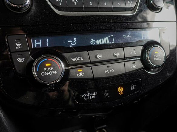 2016 Nissan Qashqai II, серый, 1489000 рублей - вид 12