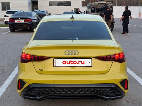 2025 Audi A3 40 TFSI IV (8Y) Рестайлинг, жёлтый, 4300000 рублей, вид 5
