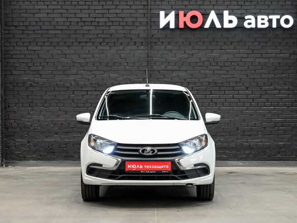 2025 Lada (ВАЗ) Granta I Рестайлинг, белый, 880000 рублей - вид 2