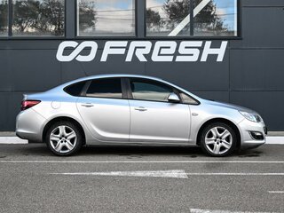 2012 Opel Astra J Рестайлинг, серебристый, 900000 рублей, вид 5