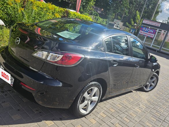 2012 Mazda 3 II (BL) Рестайлинг, чёрный, 1170000 рублей - вид 2