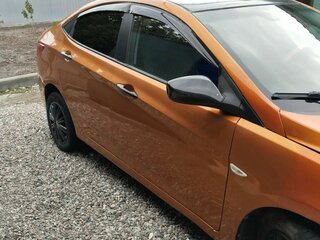 2014 Hyundai Solaris I Рестайлинг, оранжевый, 470000 рублей, вид 2
