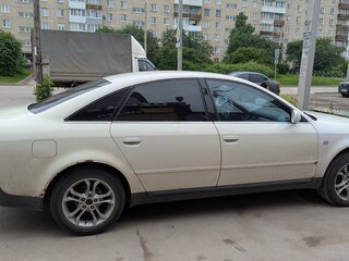 1997 Audi A6 II (C5), белый, 350000 рублей, вид 3