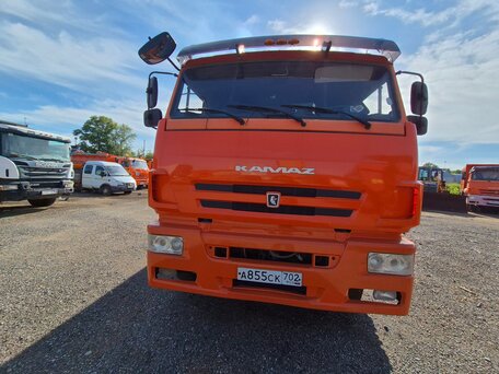 2020 КамАЗ 6520, оранжевый, 2650000 рублей, вид 4