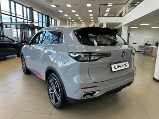 2026 Changan UNI-S I, серебристый, 3229900 рублей, вид 5