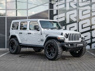 2017 Jeep Wrangler IV (JL), белый, 4275000 рублей, вид 1