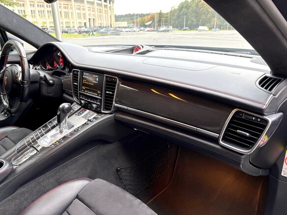 2015 Porsche Panamera GTS I Рестайлинг, чёрный - вид 21